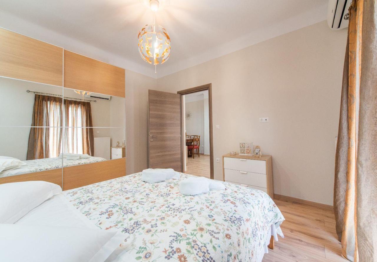 Apricot By Halu! Cozy Apt Next To Agia Sophia Metro Station 테살로니키 외부 사진
