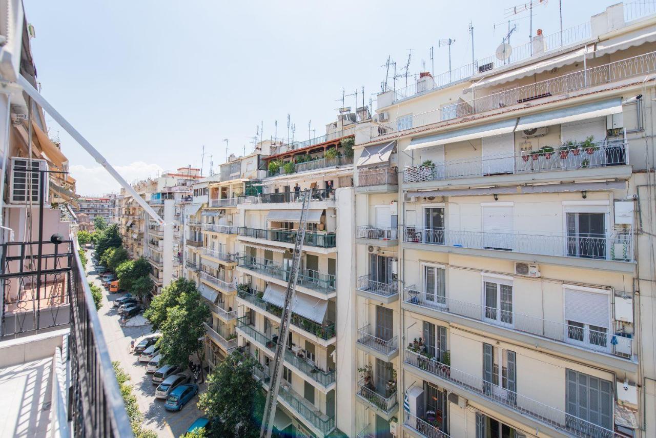 Apricot By Halu! Cozy Apt Next To Agia Sophia Metro Station 테살로니키 외부 사진